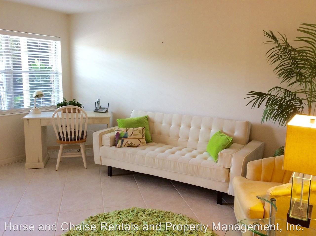 210 N. Park Blvd. - Photo 2 of 9