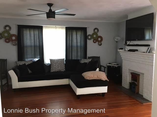 921 Oaklawn Ave - Photo 2 of 11