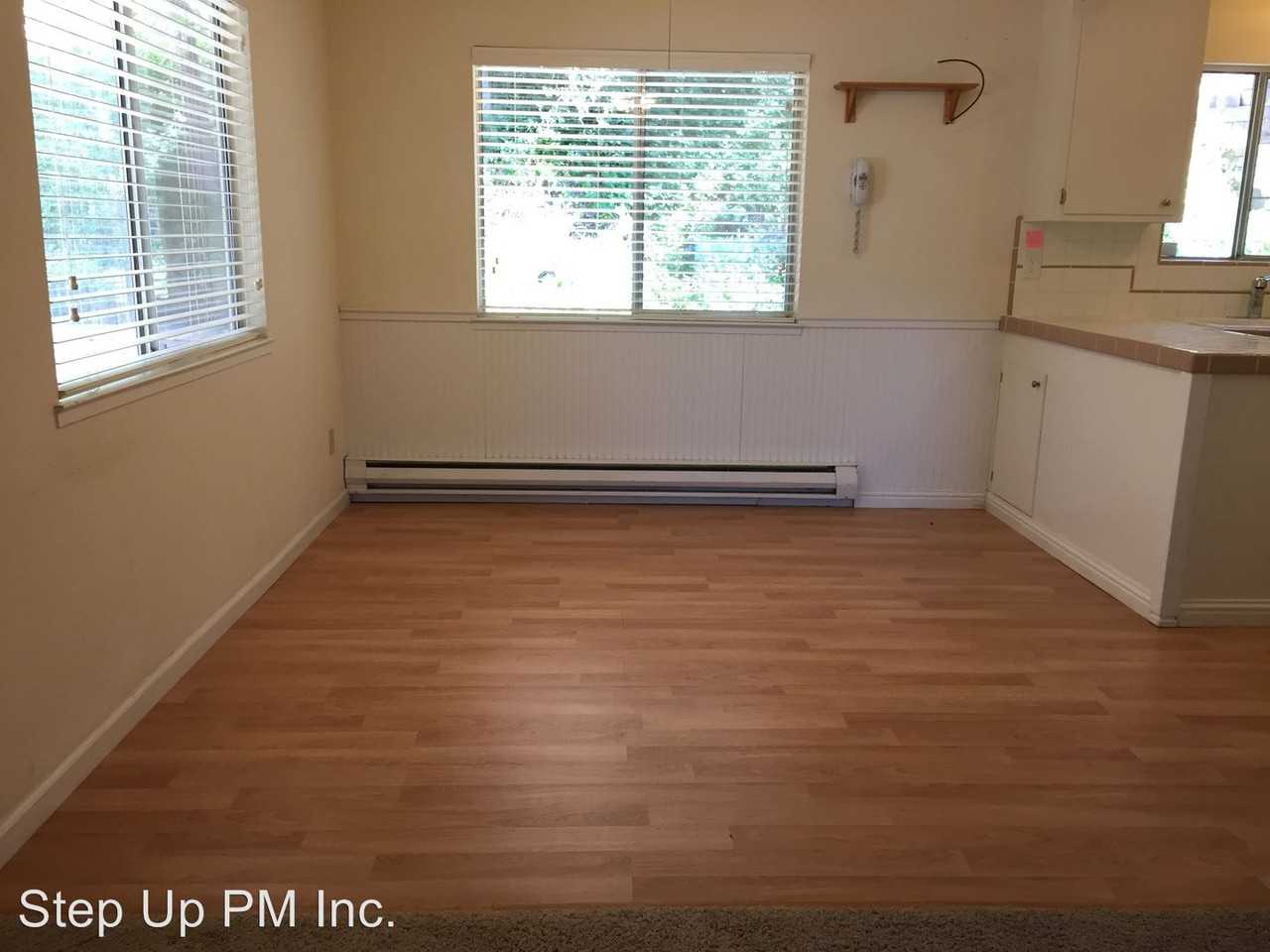 20513 Charlotte Ct - Photo 3 of 36