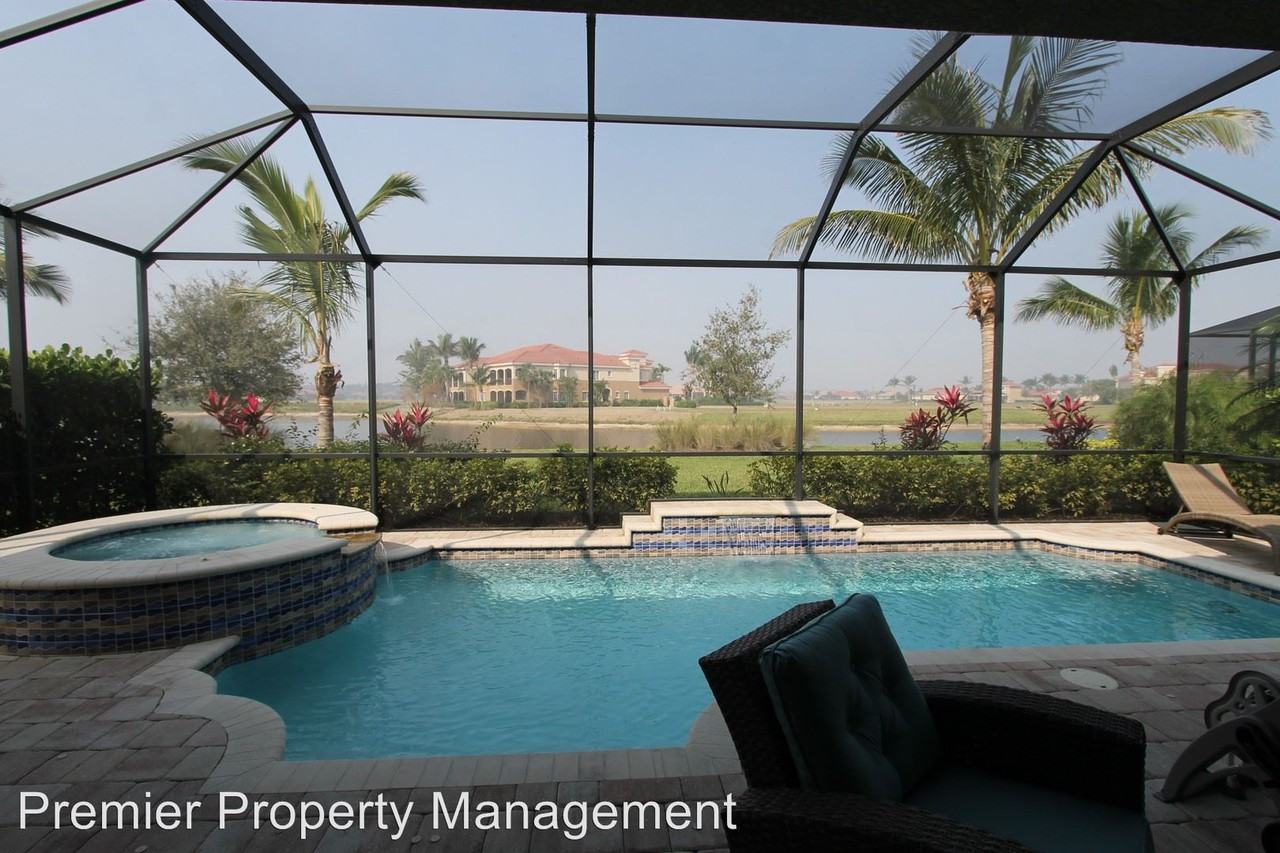 9193 Campanile Cir - Photo 3 of 25