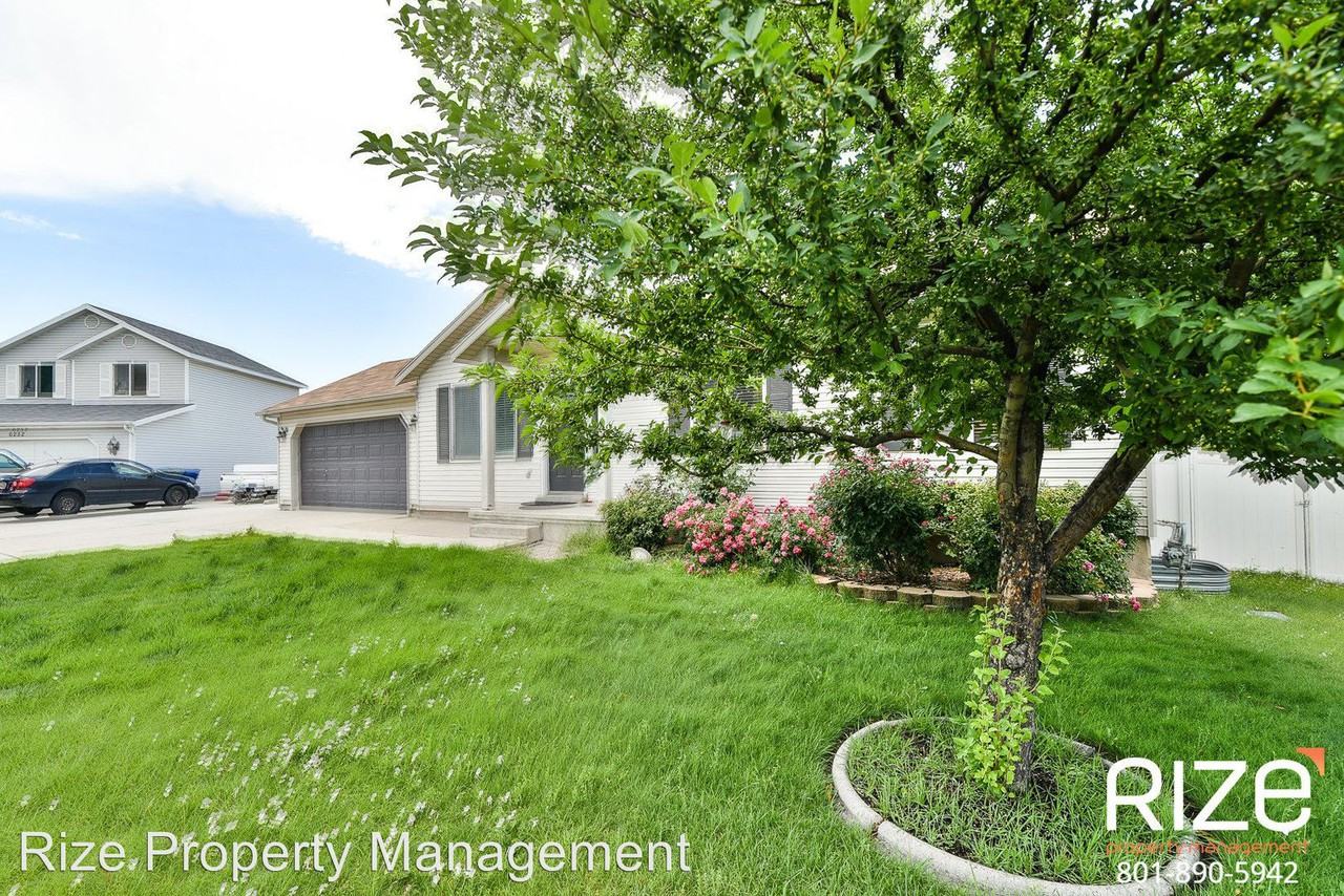 6242 Rancho Martin Cir - Photo 3 of 29