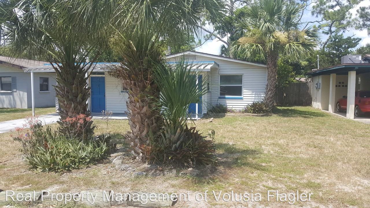 2452 Yale Rd - Photo 2 of 21