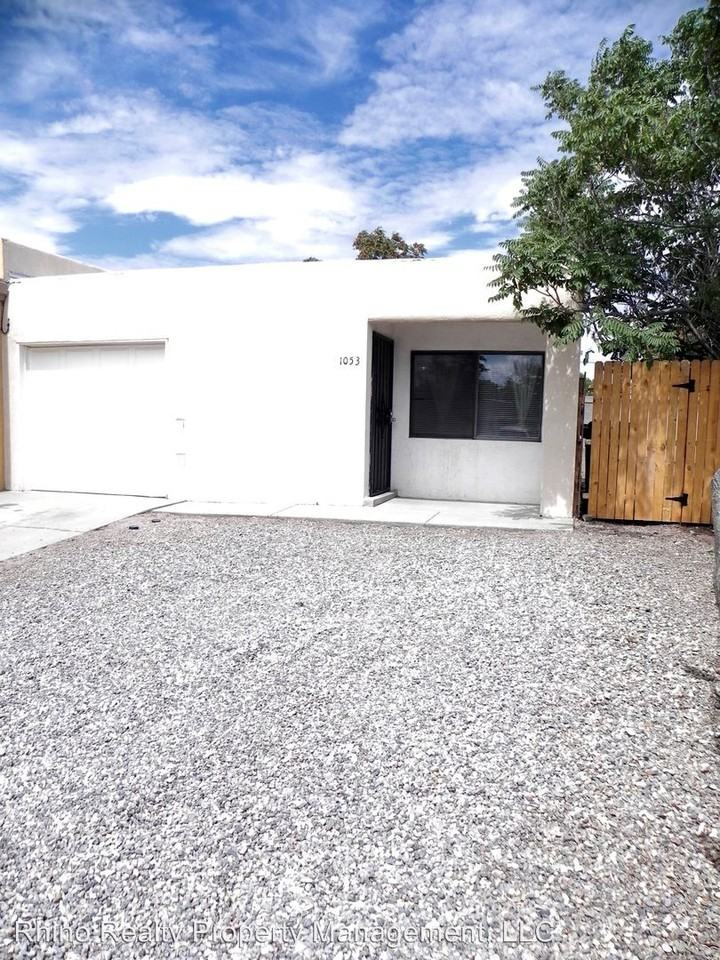 1053 Rigel St SW - Photo 2 of 19