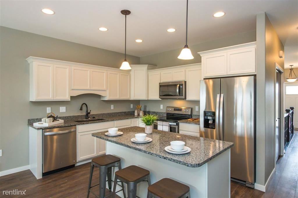 1125 Leann Circle - Photo 2 of 23