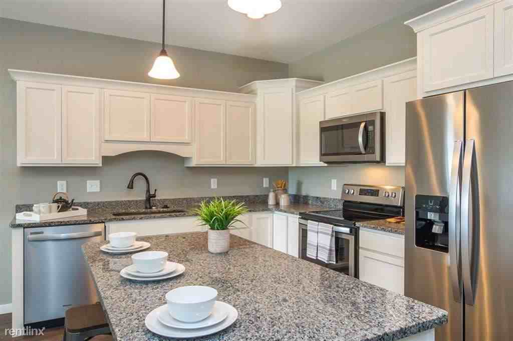 1125 Leann Circle - Photo 3 of 23