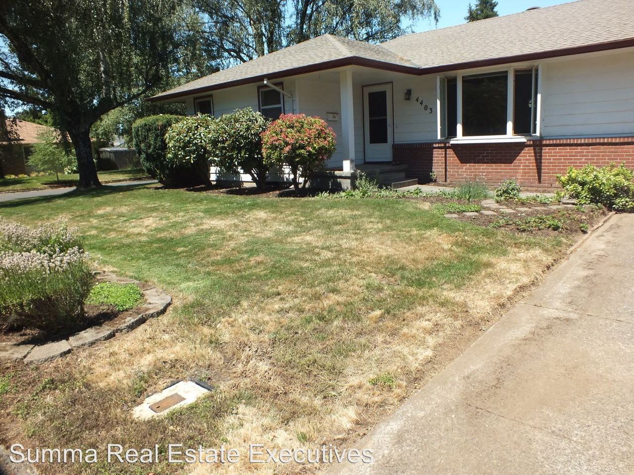 4403 SE Howe St - Photo 2 of 16