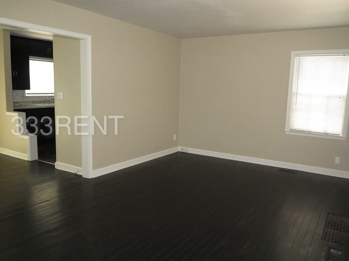 7315 W 75th St - Photo 2 of 6