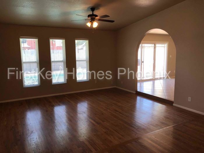 3672 W Windrose Dr - Photo 2 of 13