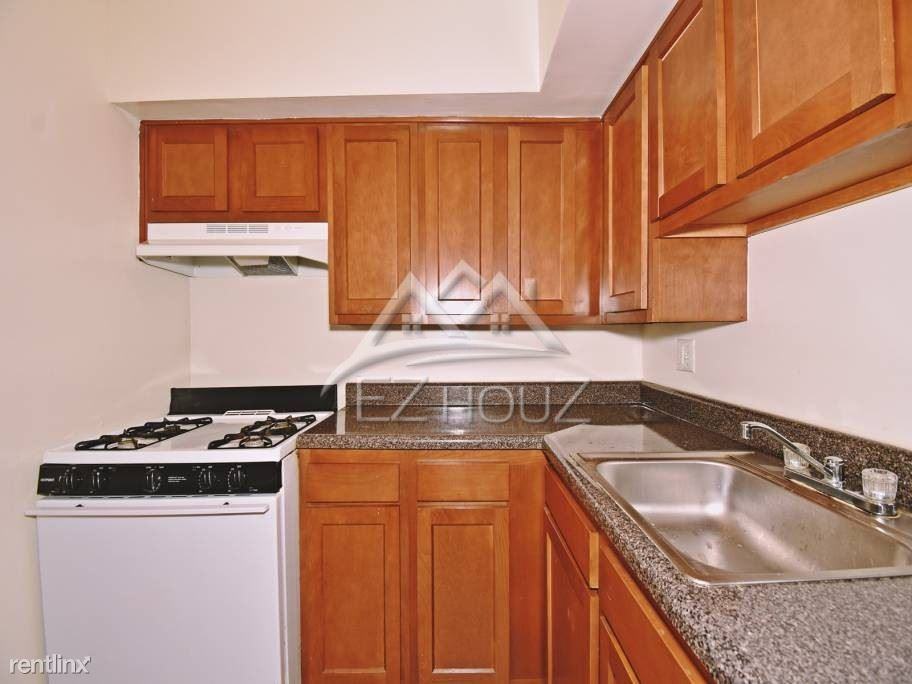 4304 Seminole Ave #T - Photo 2 of 15