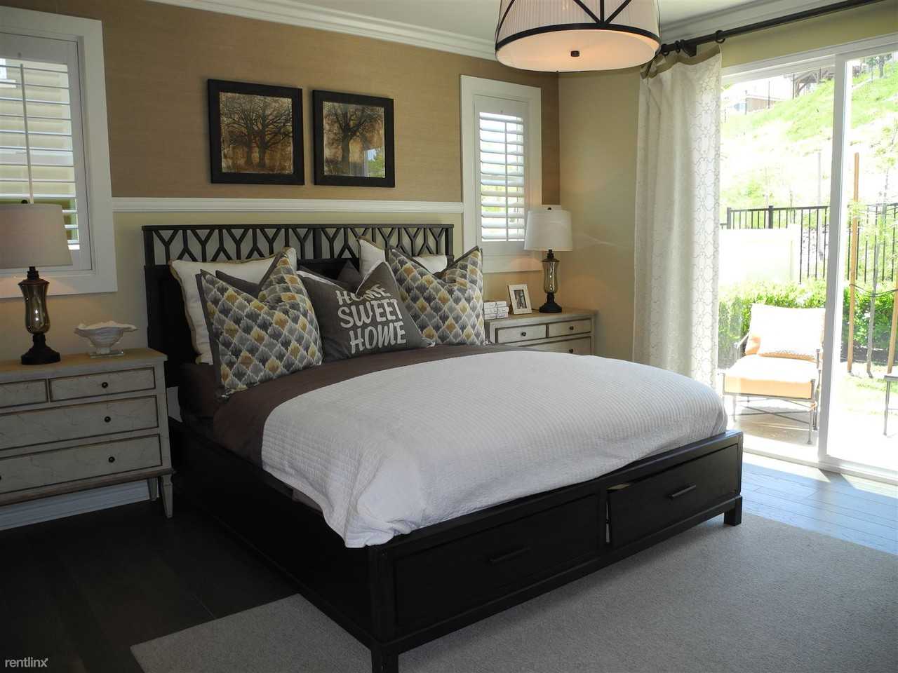 16906 Clementine Ct - Photo 3 of 4