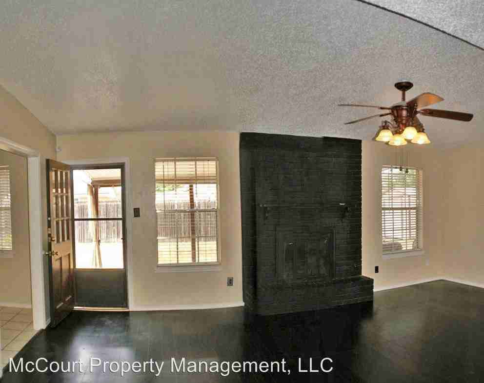 4504 Fannin Ave - Photo 2 of 24