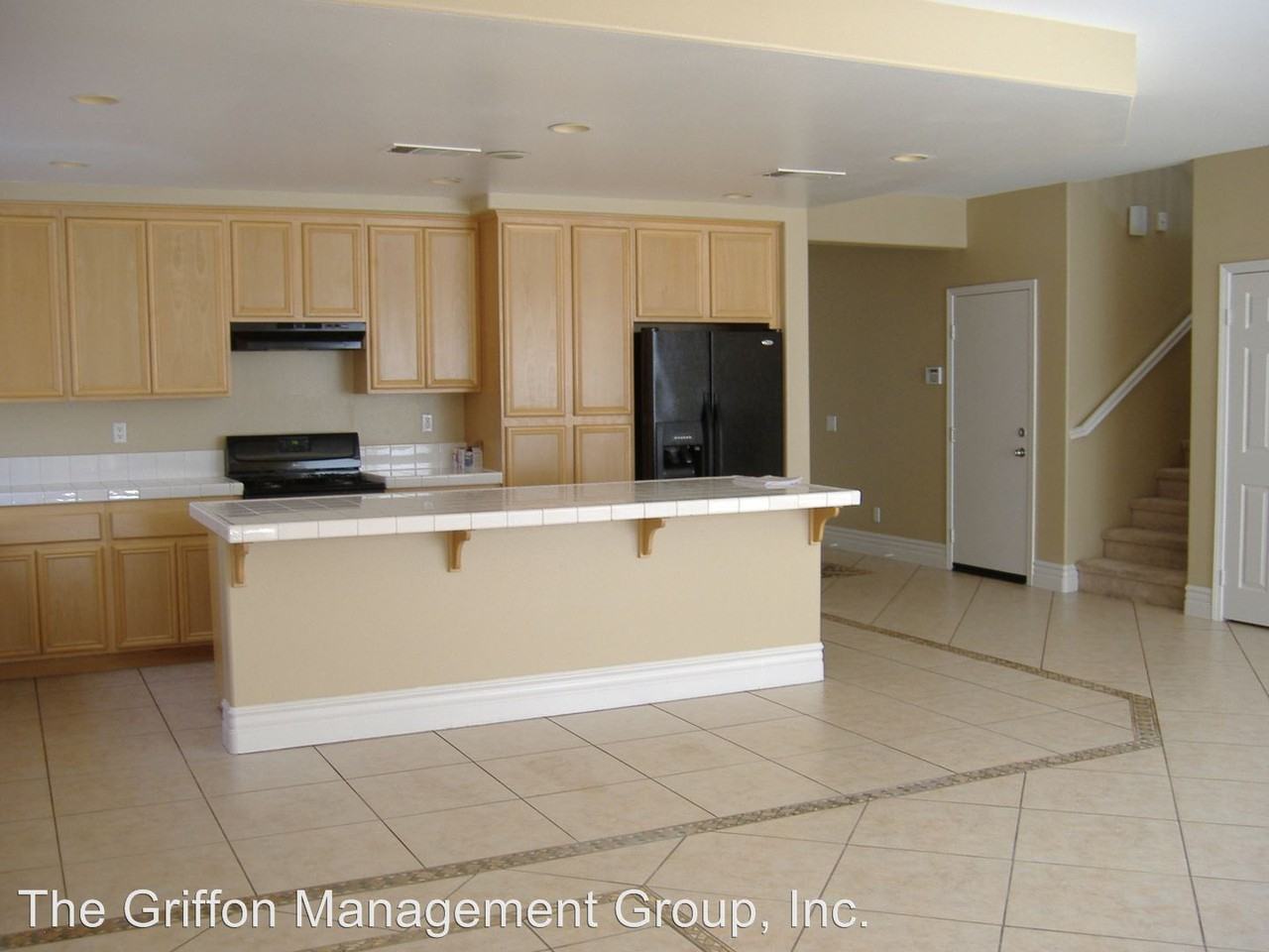 1737 1737 Twin Oaks Court - Photo 3 of 11