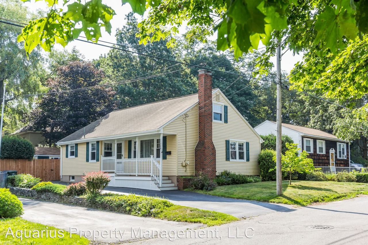 128 S Richland St - Photo 2 of 50