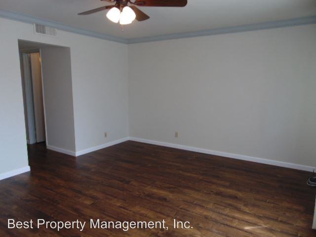 3589 Lake Ontario Dr - Photo 3 of 20