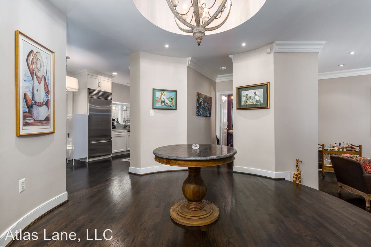 1617 Foxhall Rd NW - Photo 3 of 26