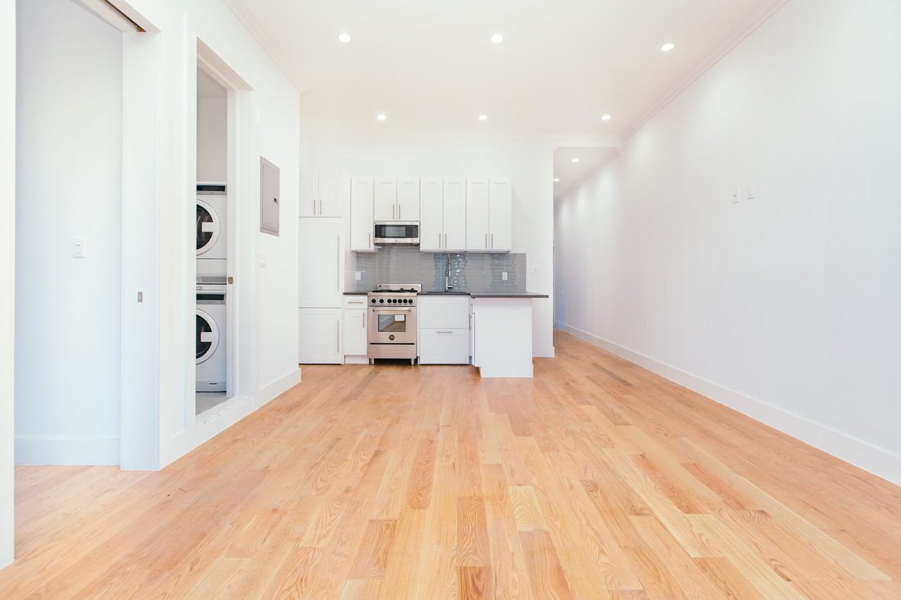 250 Washington Avenue #j8