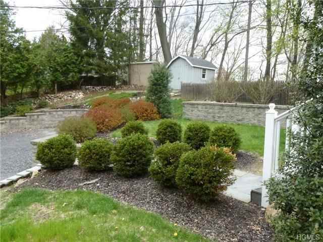 11 Montgomery Crossway - Photo 2 of 5