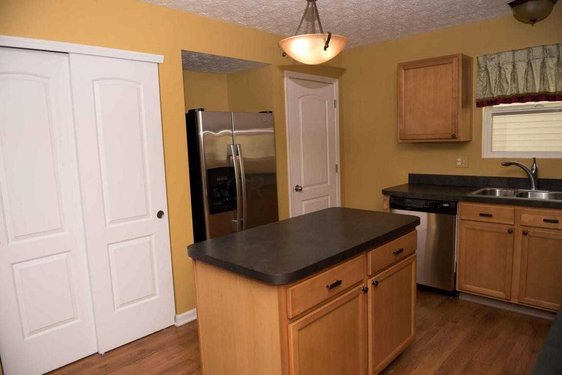 8690 Prairie Frost Ln - Photo 2 of 25