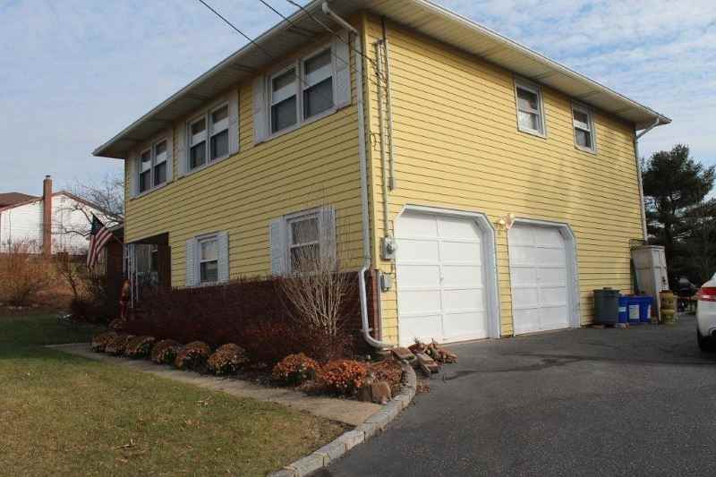 82 Black Brook Dr - Photo 2 of 7