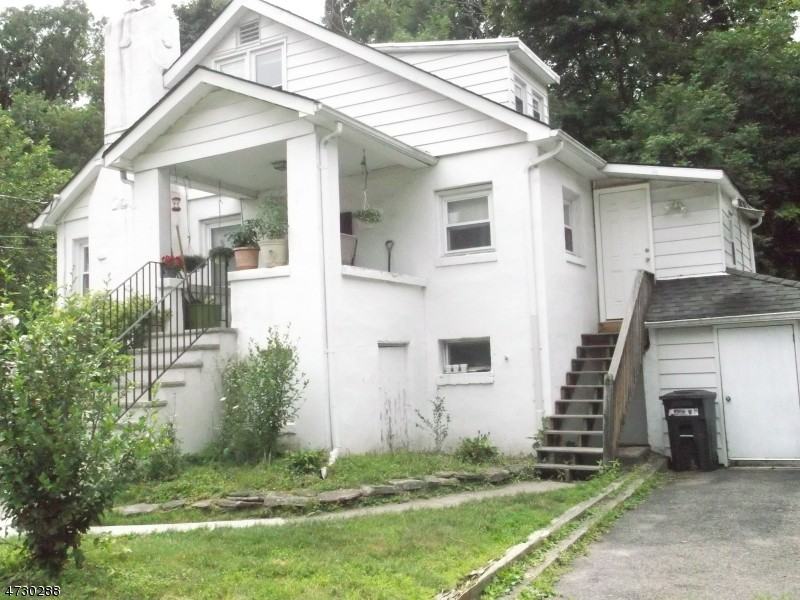 22 Sunrise Ave #2 - Photo 2 of 10