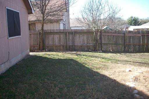 12308 Cedarspur Rd - Photo 3 of 5