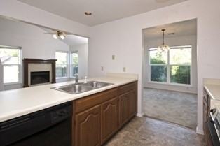 11935 S 83rd E Pl - Photo 3 of 4