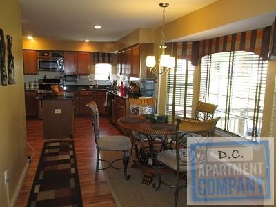 10505 Gloucester Ln - Photo 3 of 17