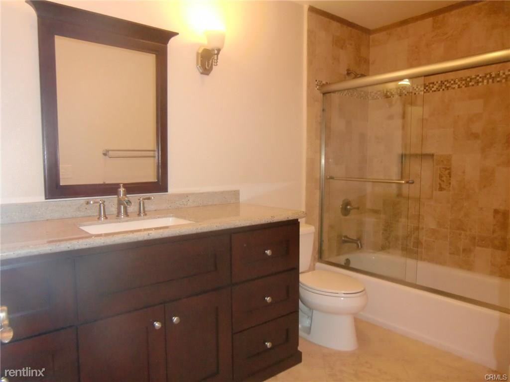 8 Davis - Photo 3 of 30