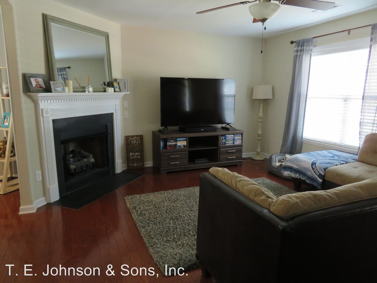 4435 Hanley Park Dr - Photo 3 of 21
