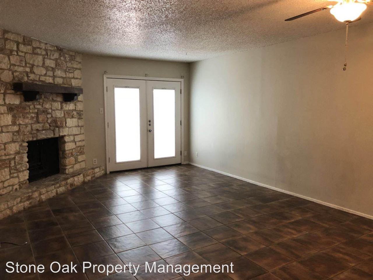 4709 Misty Slope Ln - Photo 3 of 15