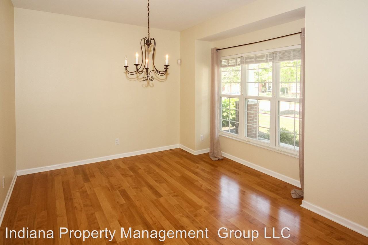 1213 Middlebury Dr - Photo 3 of 20