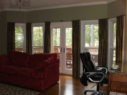 1704 Indian Ridge Dr - Photo 3 of 15