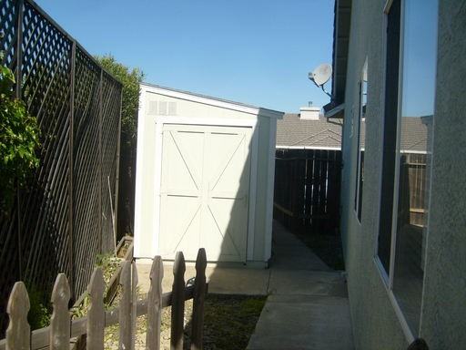 1828 Nighthawk Cir - Photo 3 of 10