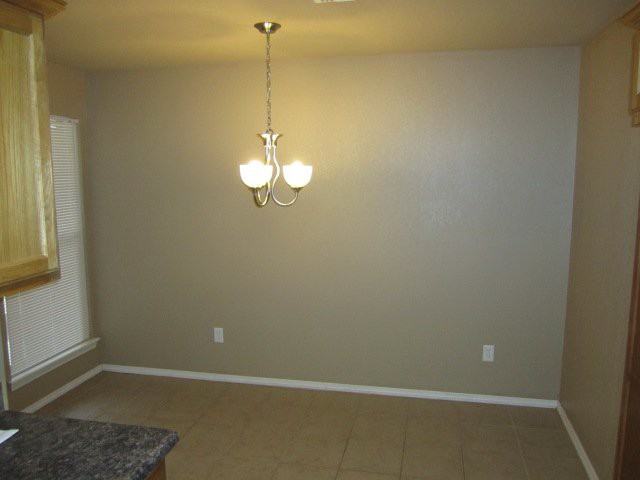 425 Sterling Pointe Way - Photo 7 of 14