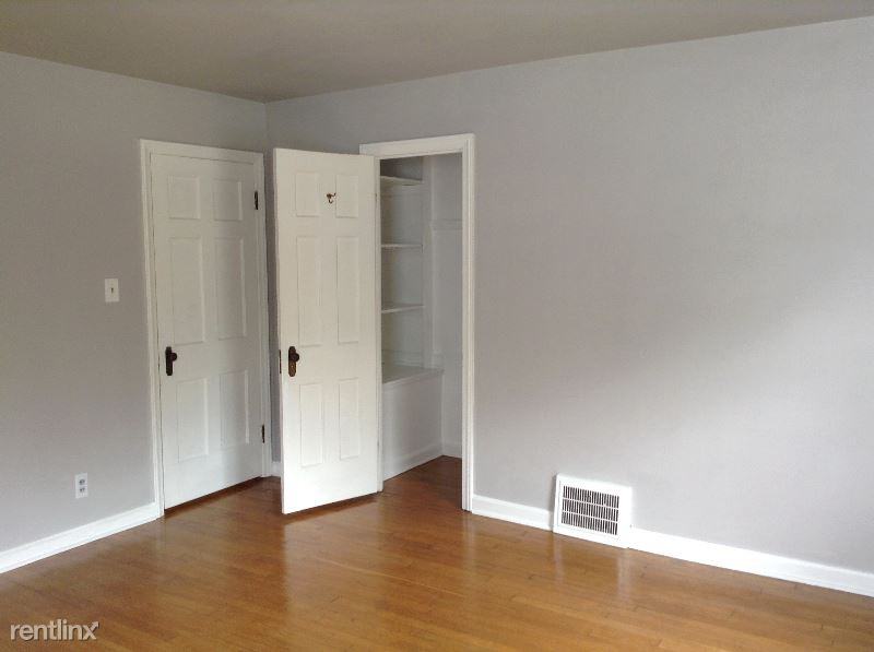 2292 S Overlook Rd - Photo 3 of 12
