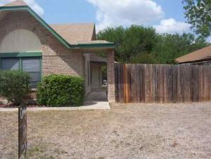 3435 Lone Valley St - Photo 2 of 11