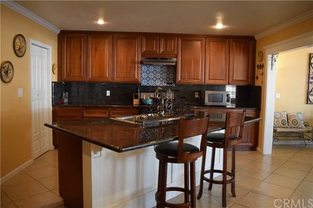 4786 San Bernardino St - Photo 3 of 14