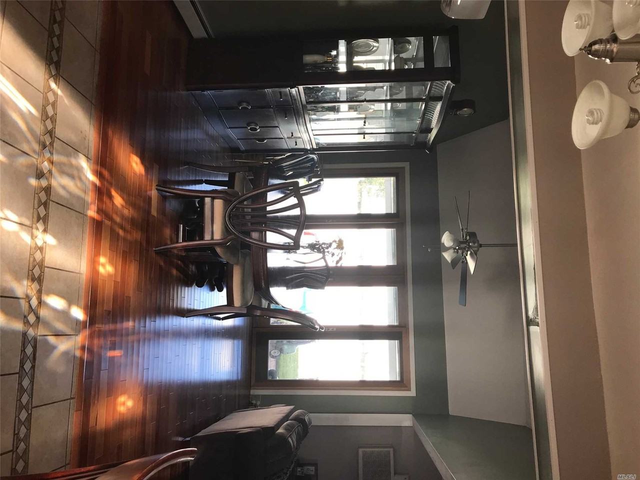 332 W Blacksmith Rd - Photo 3 of 14