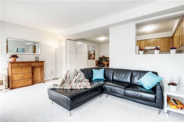 465 Annapolis Ct - Photo 2 of 18