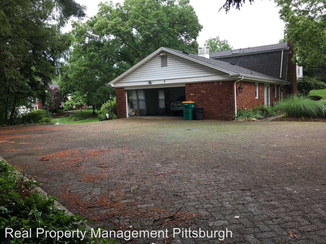 100 Crofton Dr - Photo 3 of 24