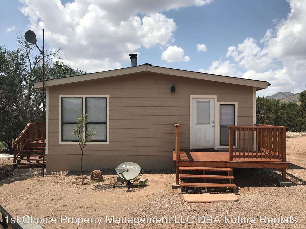 565 Laborcita Canyon Rd - Photo 2 of 5