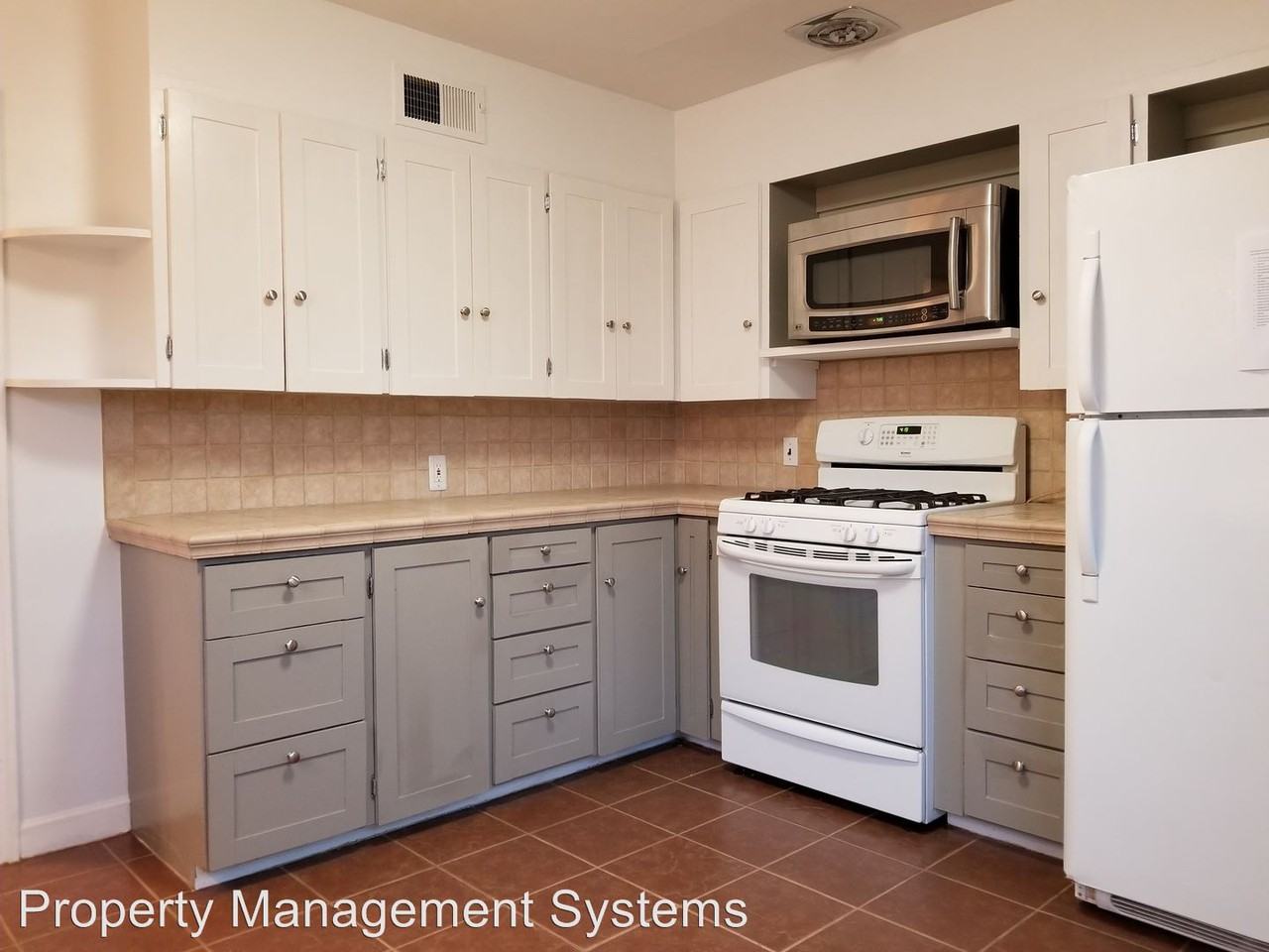 213 Holmes Ln - Photo 2 of 37