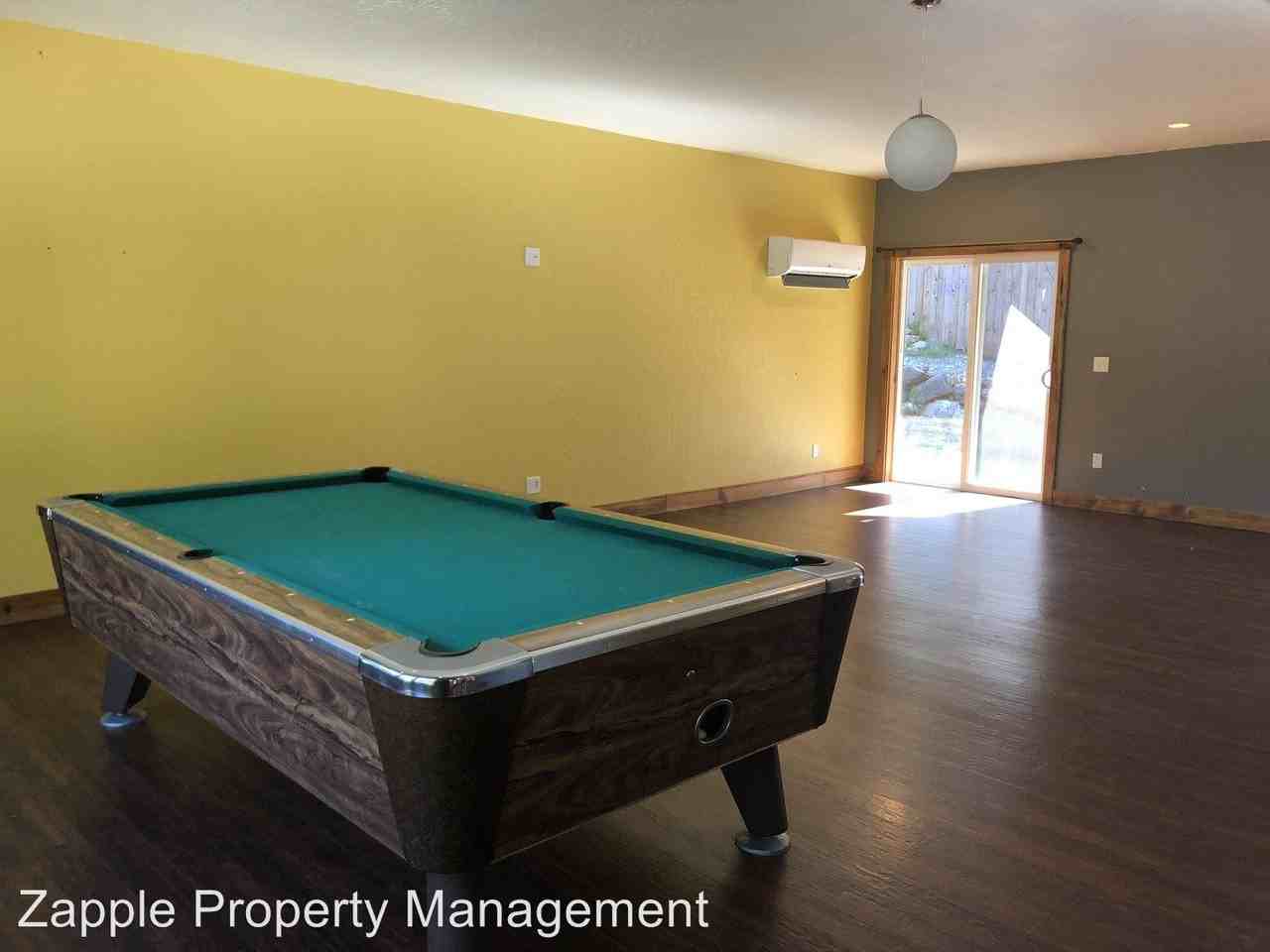 138 Shiplett Rd - Photo 3 of 12