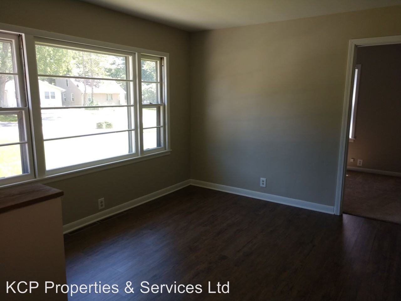 1024 Landon Ave - Photo 2 of 7