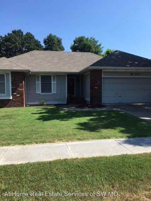 2719 E Verona St - Photo 2 of 18