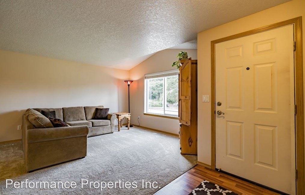 19312 Towercrest Dr - Photo 3 of 32