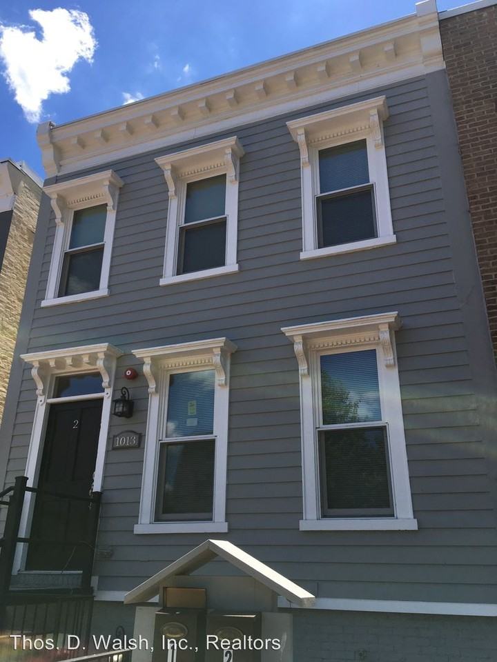 1013 E Street, SE - Photo 2 of 37