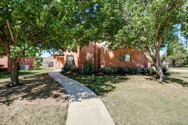 6505 Tara Ln - Photo 2 of 25