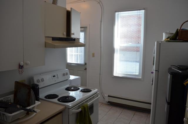 340 Somerset St E - Photo 3 of 13