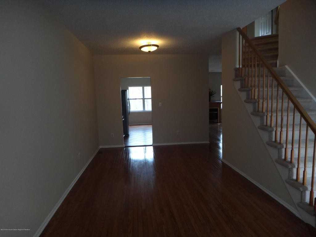 24 Osprey Ct - Photo 3 of 19